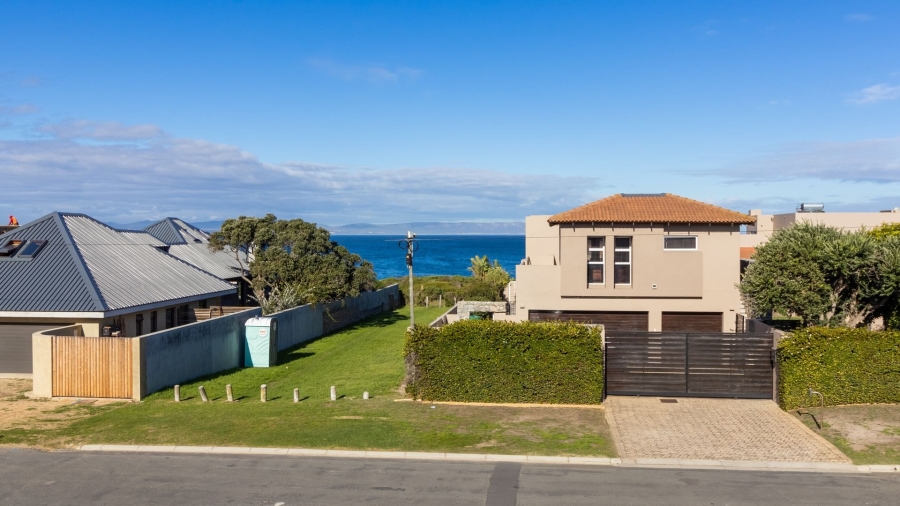 9 Bedroom Property for Sale in Westcliff Western Cape
